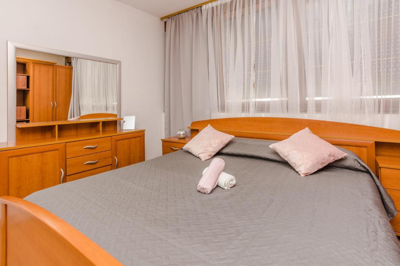 Naomi Apartamento Zadar Exterior foto